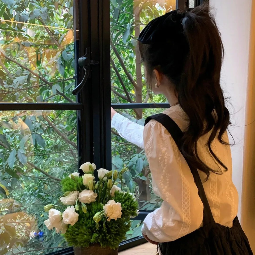 雷神奇侠4：爱与雷霆