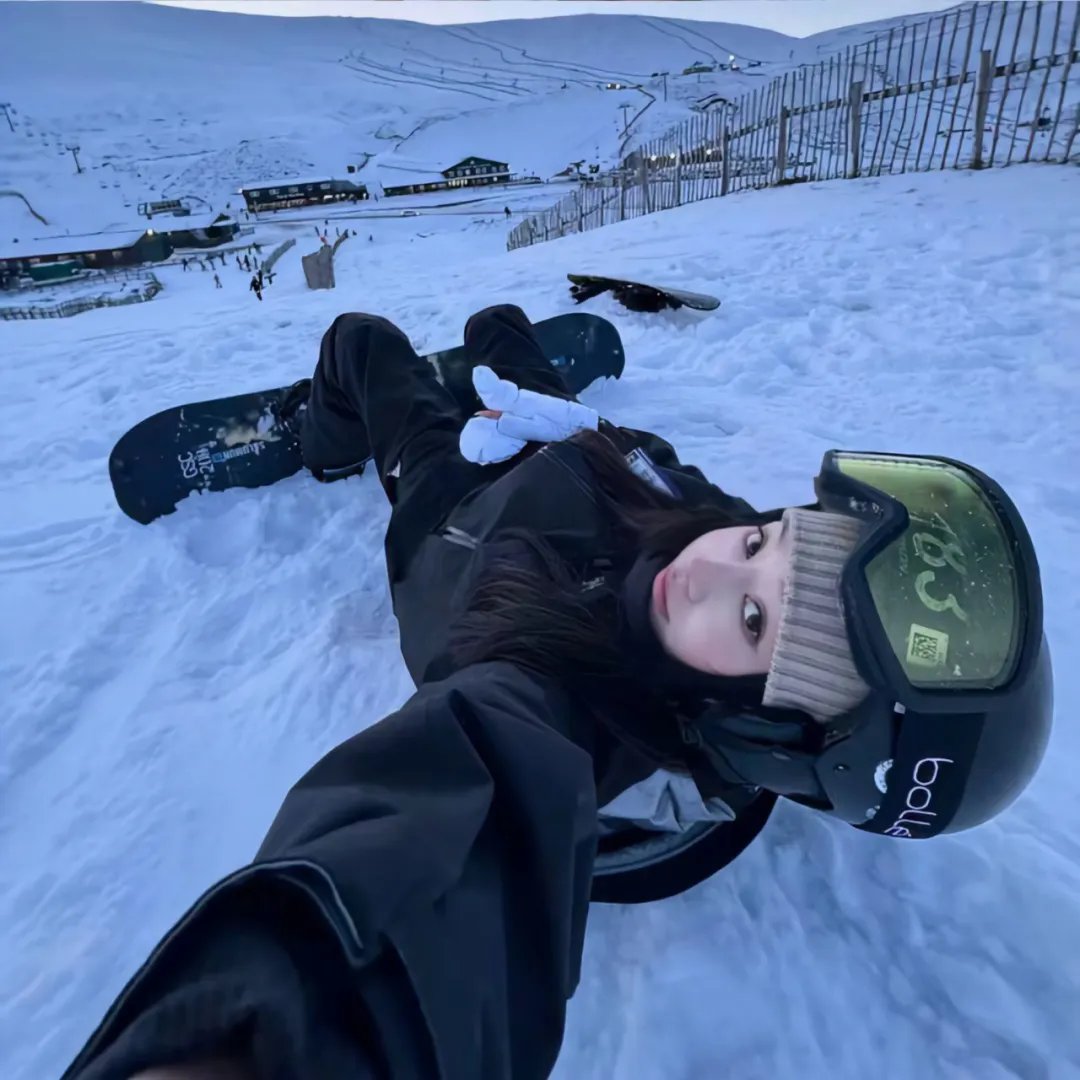 红色地毯黑色梦